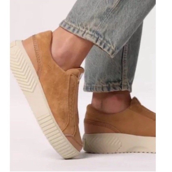 Sorel Shoes - Sorel Out N About III Slip On Sneakers Tawny Buff Ceramic Suede Platform Shoes 8